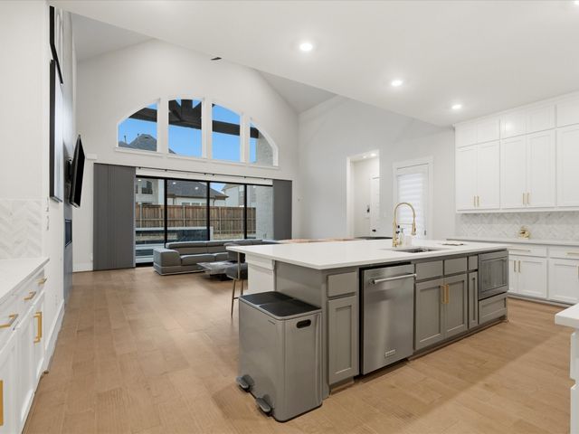 1916 Trent Basin Drive, Frisco, TX 75034