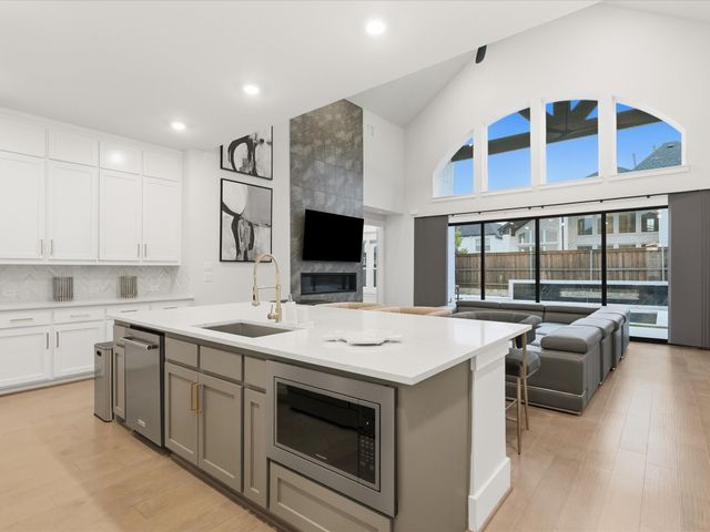 1916 Trent Basin Drive, Frisco, TX 75034