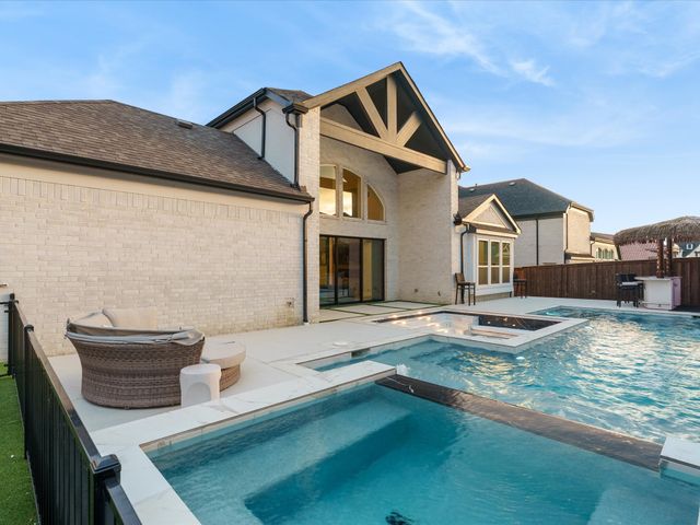 1916 Trent Basin Drive, Frisco, TX 75034