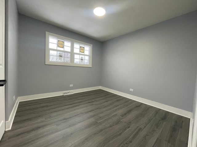 7454 160th Street, Tinley Park, IL 60477