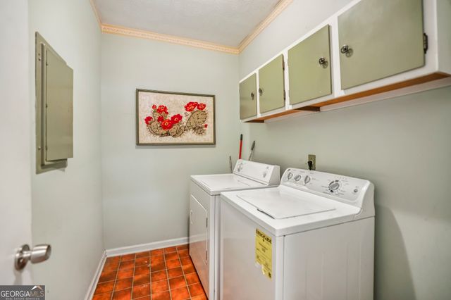 3199 Larkspur Circle, Snellville, GA 30078