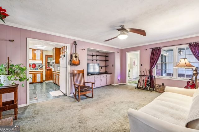 3199 Larkspur Circle, Snellville, GA 30078