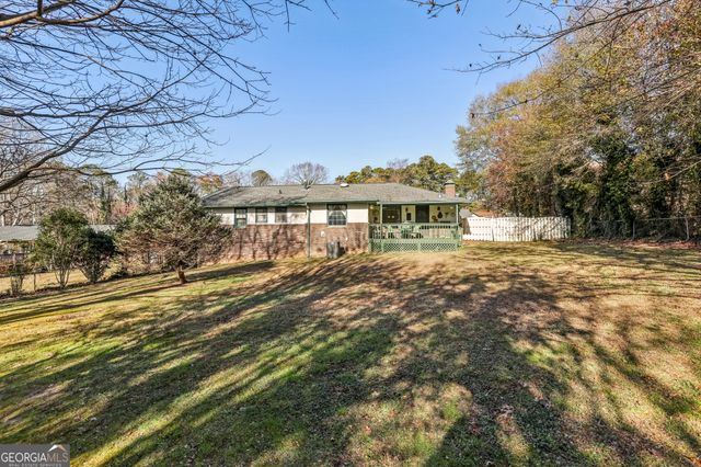 3199 Larkspur Circle, Snellville, GA 30078