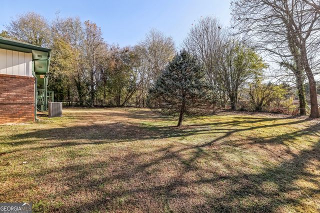 3199 Larkspur Circle, Snellville, GA 30078