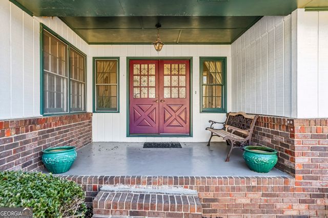 3199 Larkspur Circle, Snellville, GA 30078