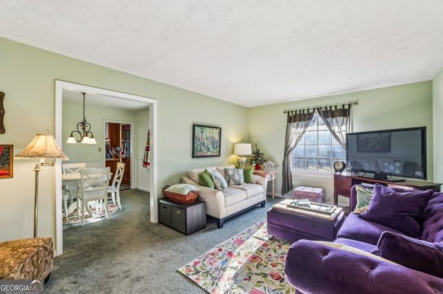 3199 Larkspur Circle, Snellville, GA 30078