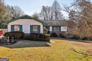 3199 Larkspur Circle, Snellville, GA 30078