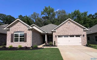 9534 Abington Cove Boulevard NW, Madison, AL 35757