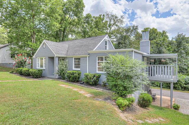 1211 Catina Dr, Nashville, TN 37217