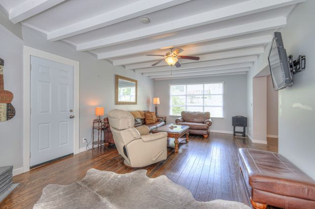 1211 Catina Dr, Nashville, TN 37217