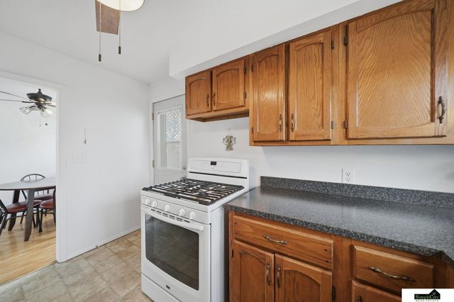 6332 Logan Avenue, Lincoln, NE 68507