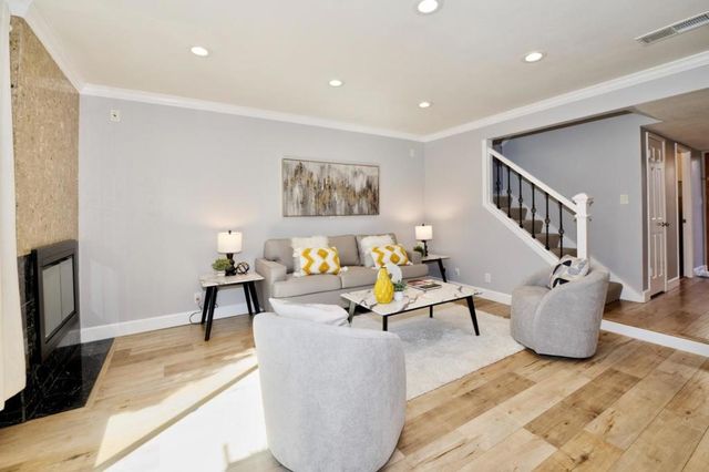 1048 Whitebick Drive, San Jose, CA 95129