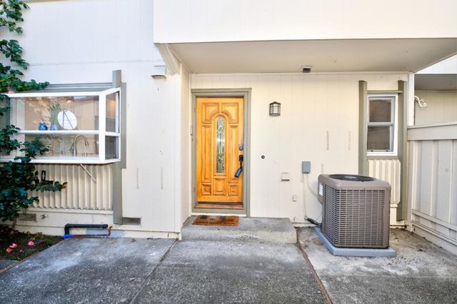 1048 Whitebick Drive, San Jose, CA 95129