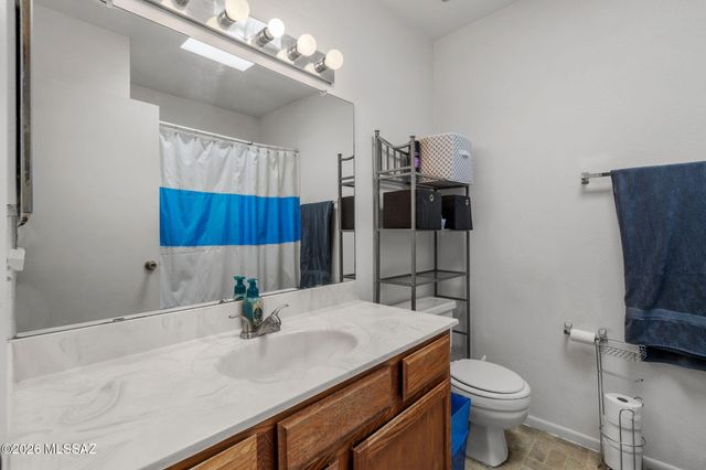 2184 N 1st Avenue, Tucson, AZ 85719