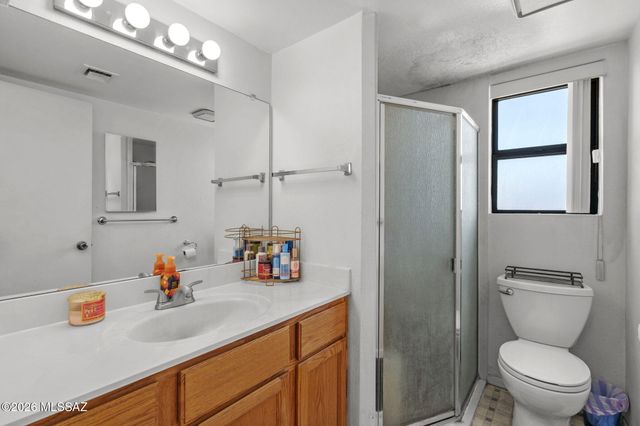 2184 N 1st Avenue, Tucson, AZ 85719