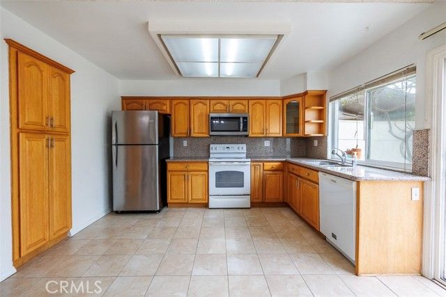 11865 Jade Court, Fountain Valley, CA 92708