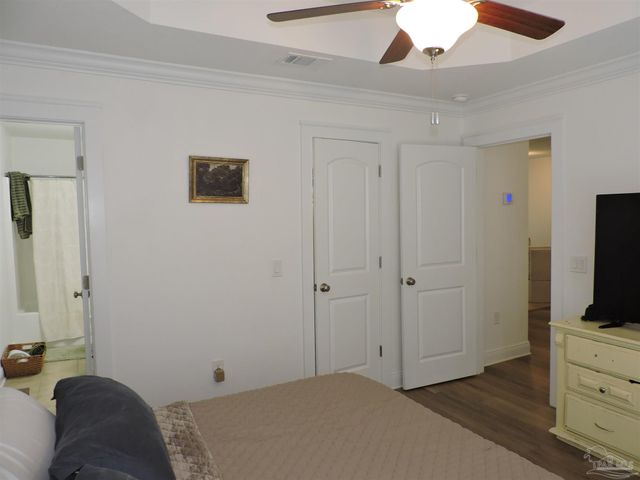 2202 N E St, Pensacola, FL 32501