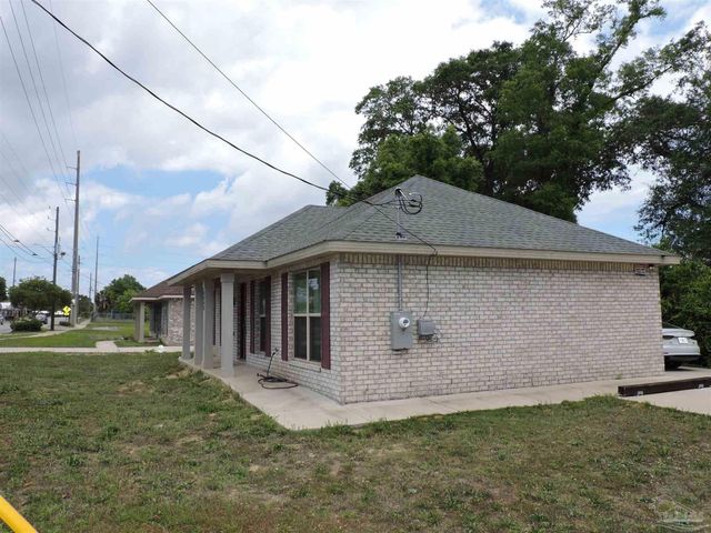 2202 N E St, Pensacola, FL 32501