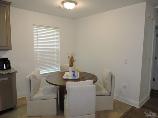 2202 N E St, Pensacola, FL 32501