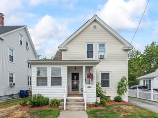 27 Elm Hill Ave, Leominster, MA 01453