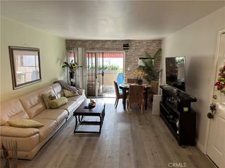440 Chestnut Avenue 2D, Arapahoe, CA 80802