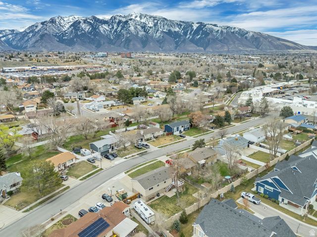 9218 S LAURA ANNE WAY, Sandy, UT 84094