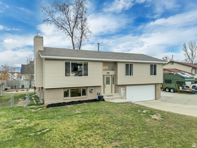 9218 S LAURA ANNE WAY, Sandy, UT 84094