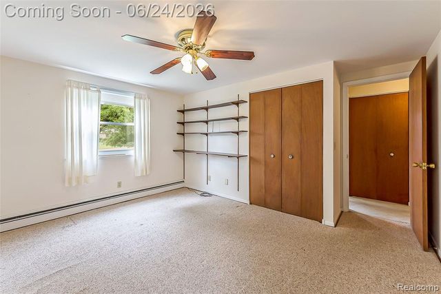 1165 Camelot Drive, Pinckney, MI 48169