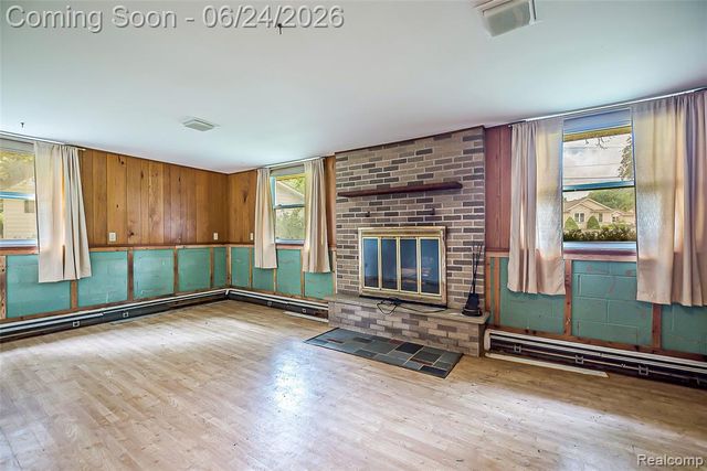 1165 Camelot Drive, Pinckney, MI 48169
