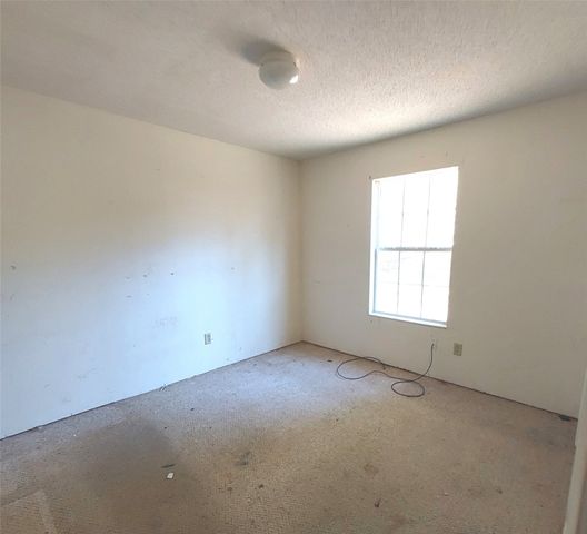 257 County Road 2608, Bonham, TX 75418