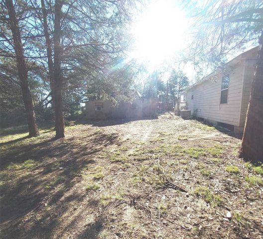 257 County Road 2608, Bonham, TX 75418