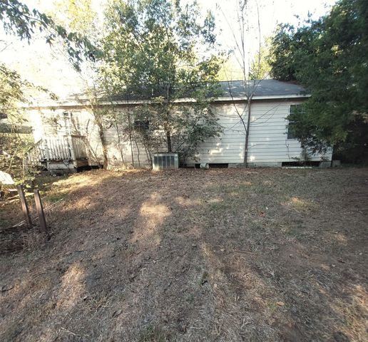 257 County Road 2608, Bonham, TX 75418