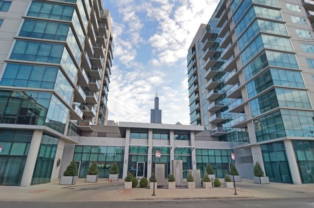 125 S GREEN Street 1205A, Chicago, IL 60607