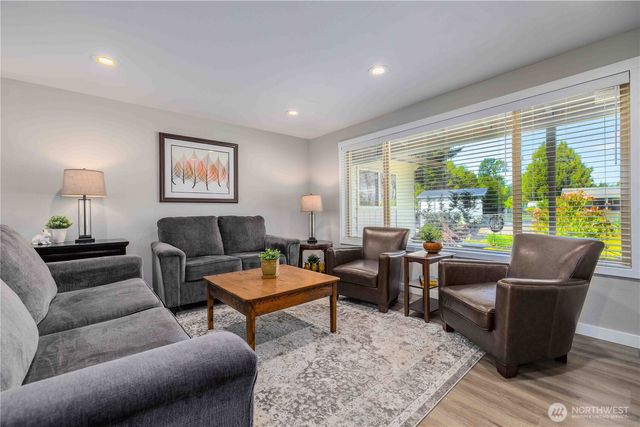 7380 Woodland Road, Ferndale, WA 98248