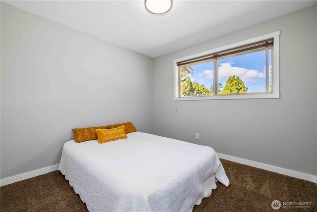 7380 Woodland Road, Ferndale, WA 98248