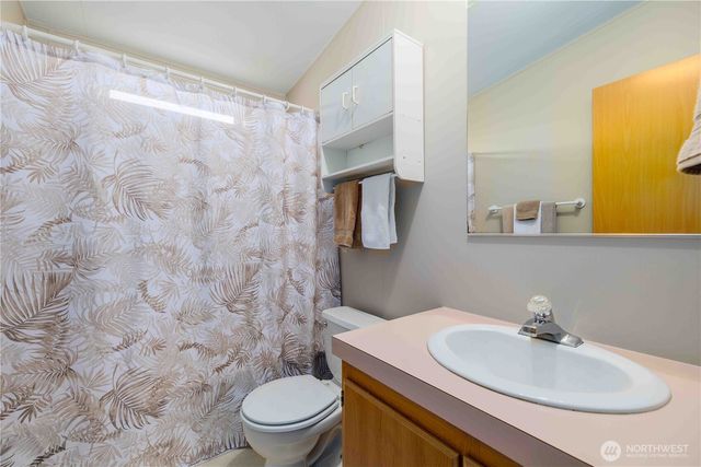 7380 Woodland Road, Ferndale, WA 98248