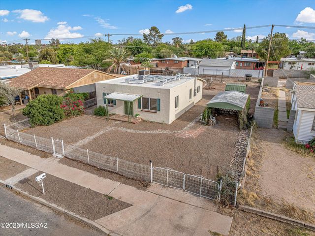 4208 E 1st Street, Tucson, AZ 85711