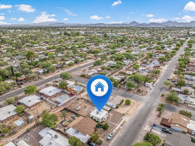 4208 E 1st Street, Tucson, AZ 85711
