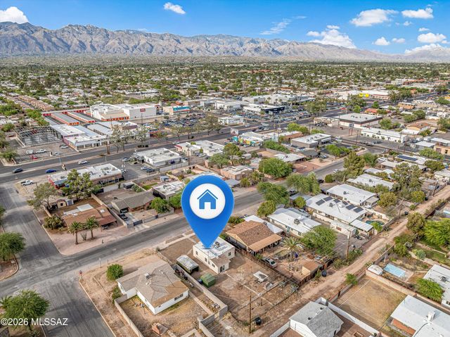 4208 E 1st Street, Tucson, AZ 85711