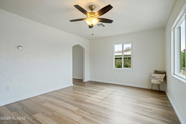 4208 E 1st Street, Tucson, AZ 85711