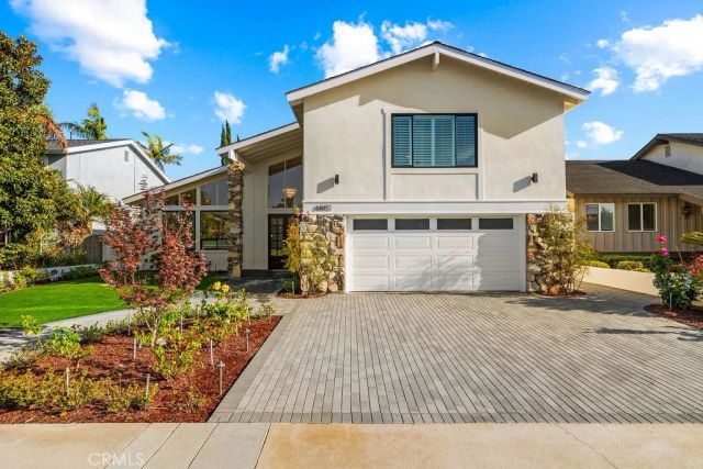 6882 Loyola Drive, Huntington Beach, CA 92647