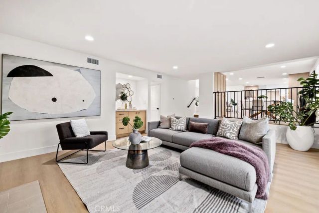 6882 Loyola Drive, Huntington Beach, CA 92647