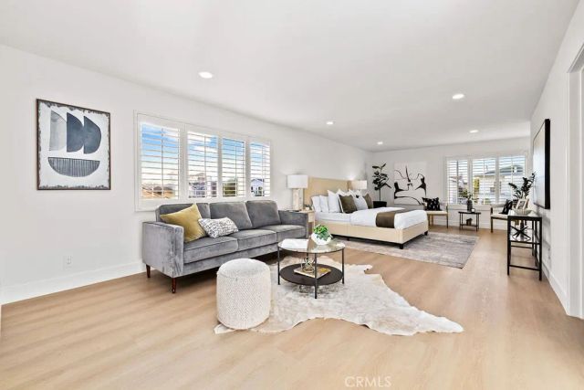 6882 Loyola Drive, Huntington Beach, CA 92647