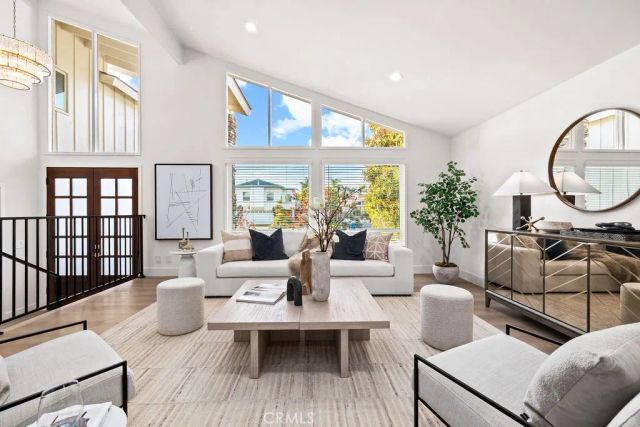 6882 Loyola Drive, Huntington Beach, CA 92647