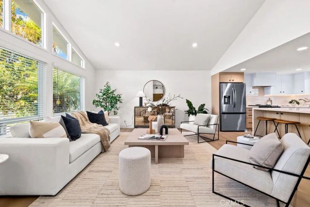 6882 Loyola Drive, Huntington Beach, CA 92647
