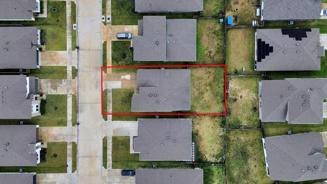311 John House, Rosharon, TX 77583