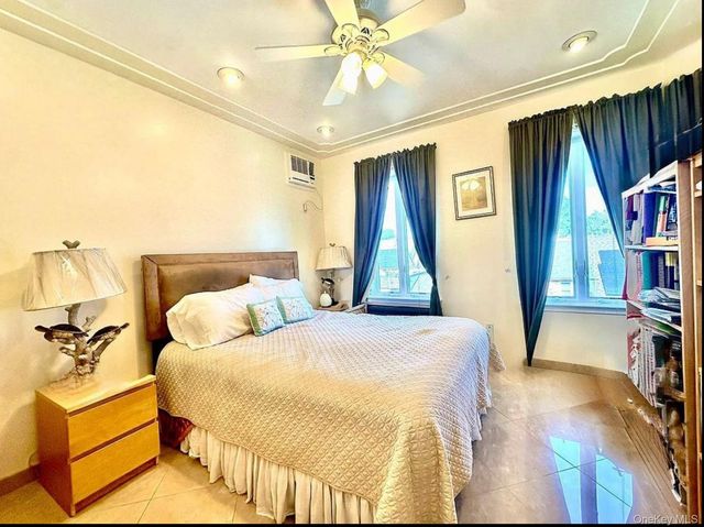 80-11 78th Avenue, Glendale, NY 11385