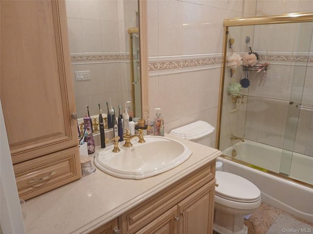 80-11 78th Avenue, Glendale, NY 11385