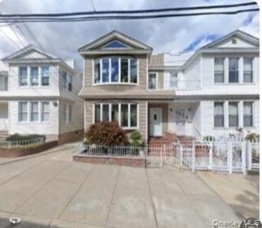 80-11 78th Avenue, Glendale, NY 11385