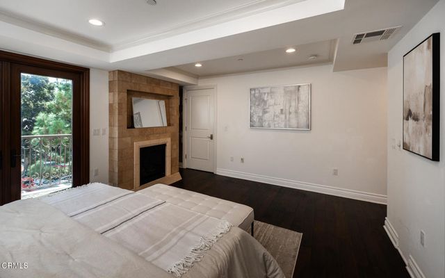 250 S De Lacey Avenue 305A, Pasadena, CA 91105